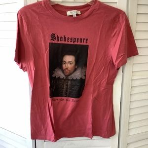 Shakespeare t shirt medium